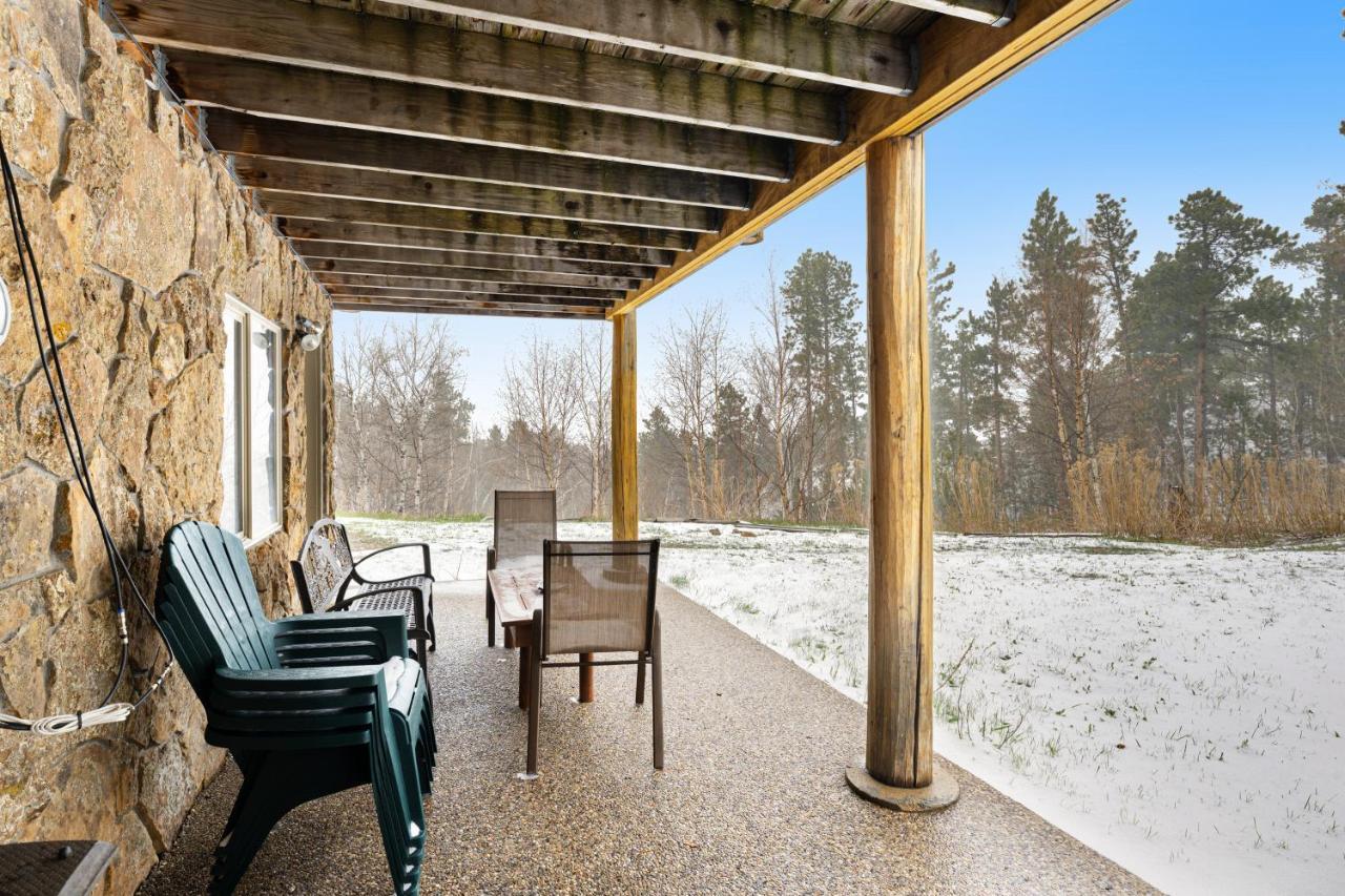 데드우드 Tetro Rock Retreat 빌라 외부 사진